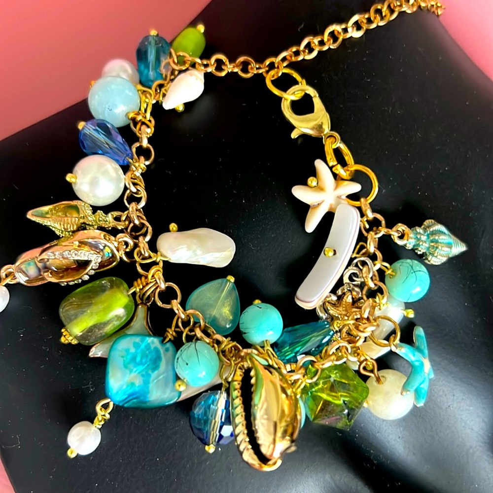 Cluster beaded handcrafted charm bracelet